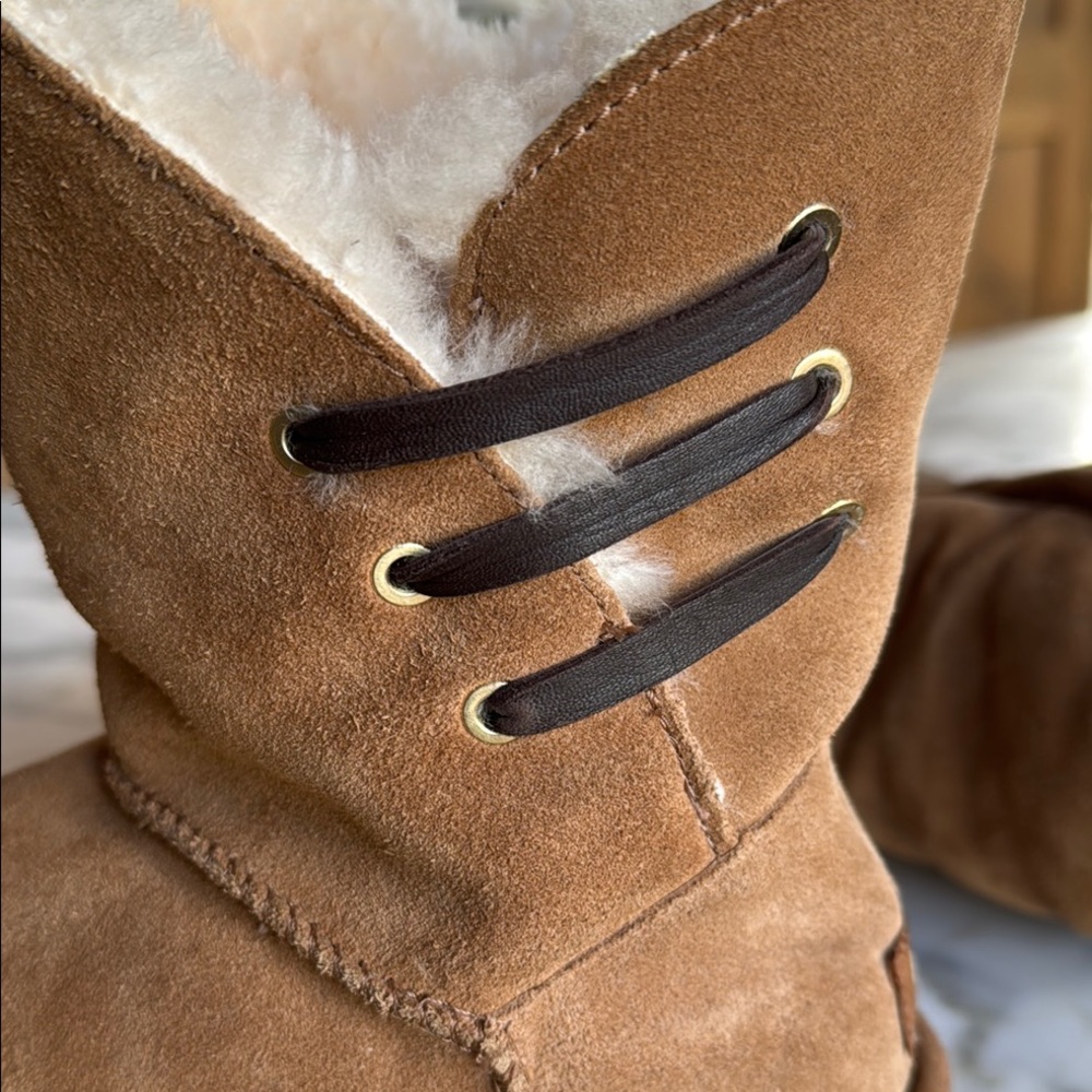 UGG Constantine Chestnut Boot with Plush Lining Women’s size 6 - Picture 10 of 13